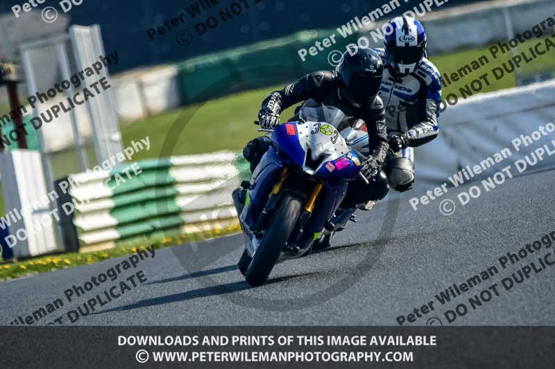 enduro digital images;event digital images;eventdigitalimages;mallory park;mallory park photographs;mallory park trackday;mallory park trackday photographs;no limits trackdays;peter wileman photography;racing digital images;trackday digital images;trackday photos